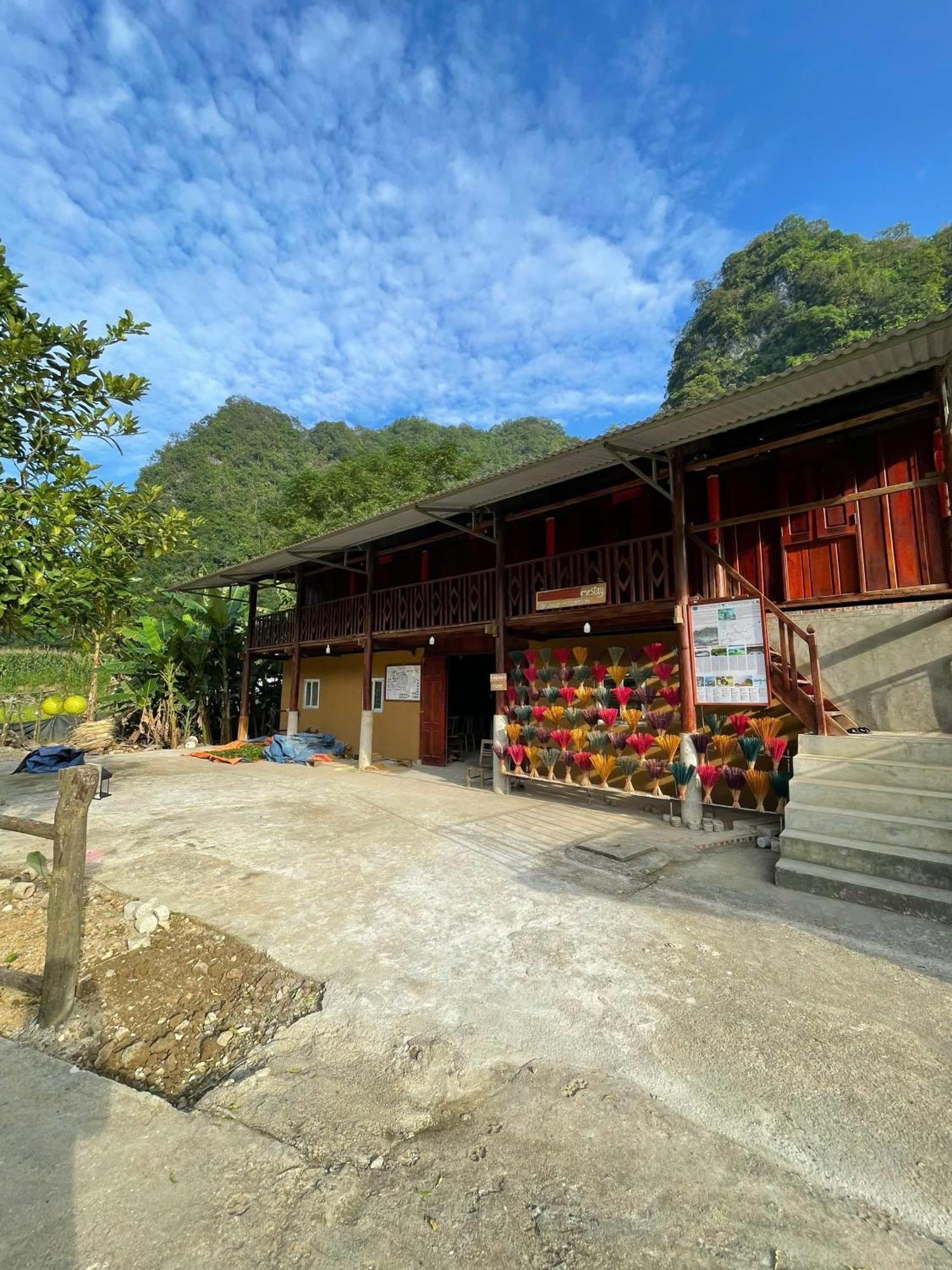 Nung An Homestay Quang Uyen Exterior photo